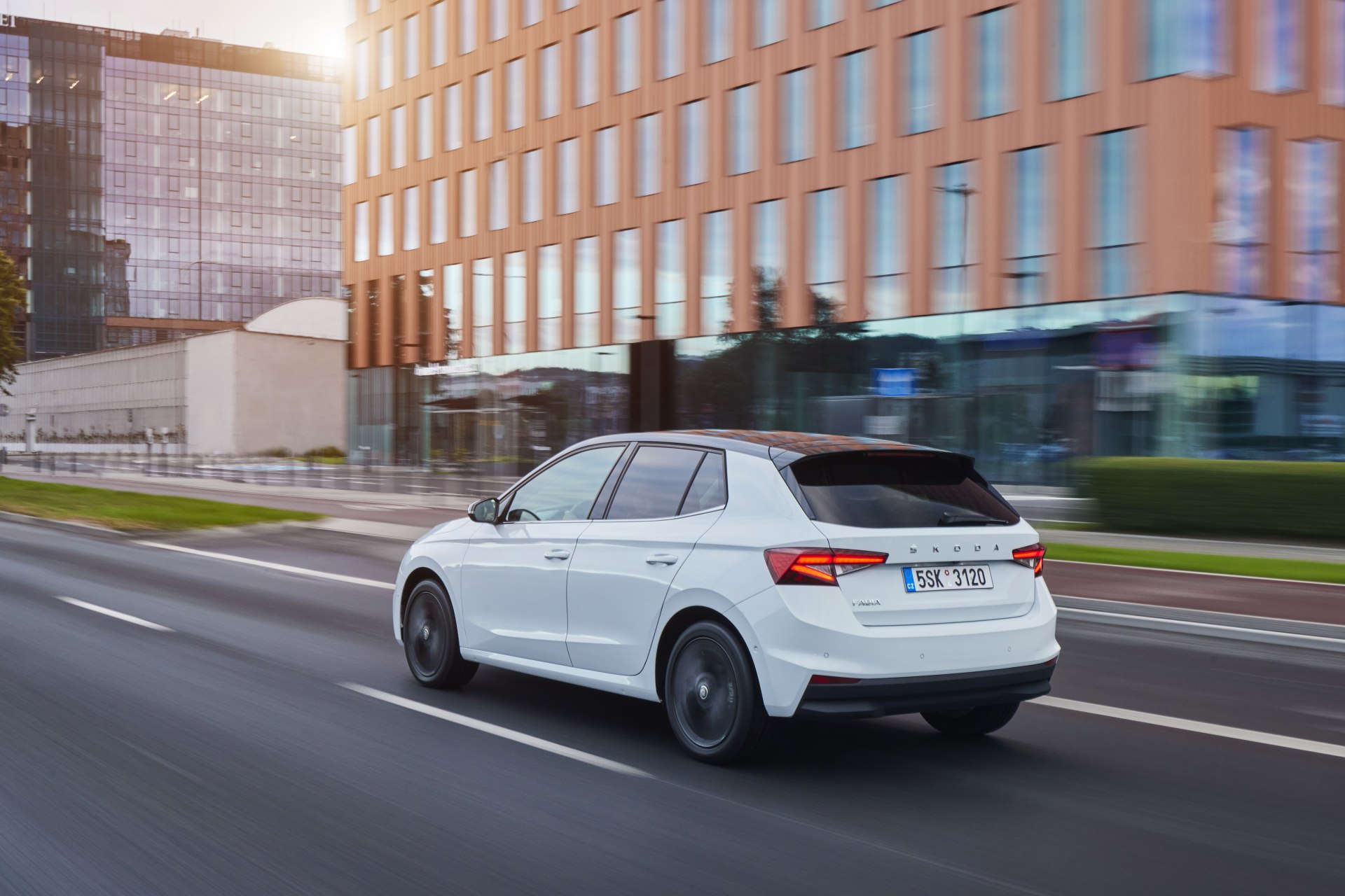 Skoda Fabia - Noleggio No Scoring + Kasco Totale Danni - immagine 4