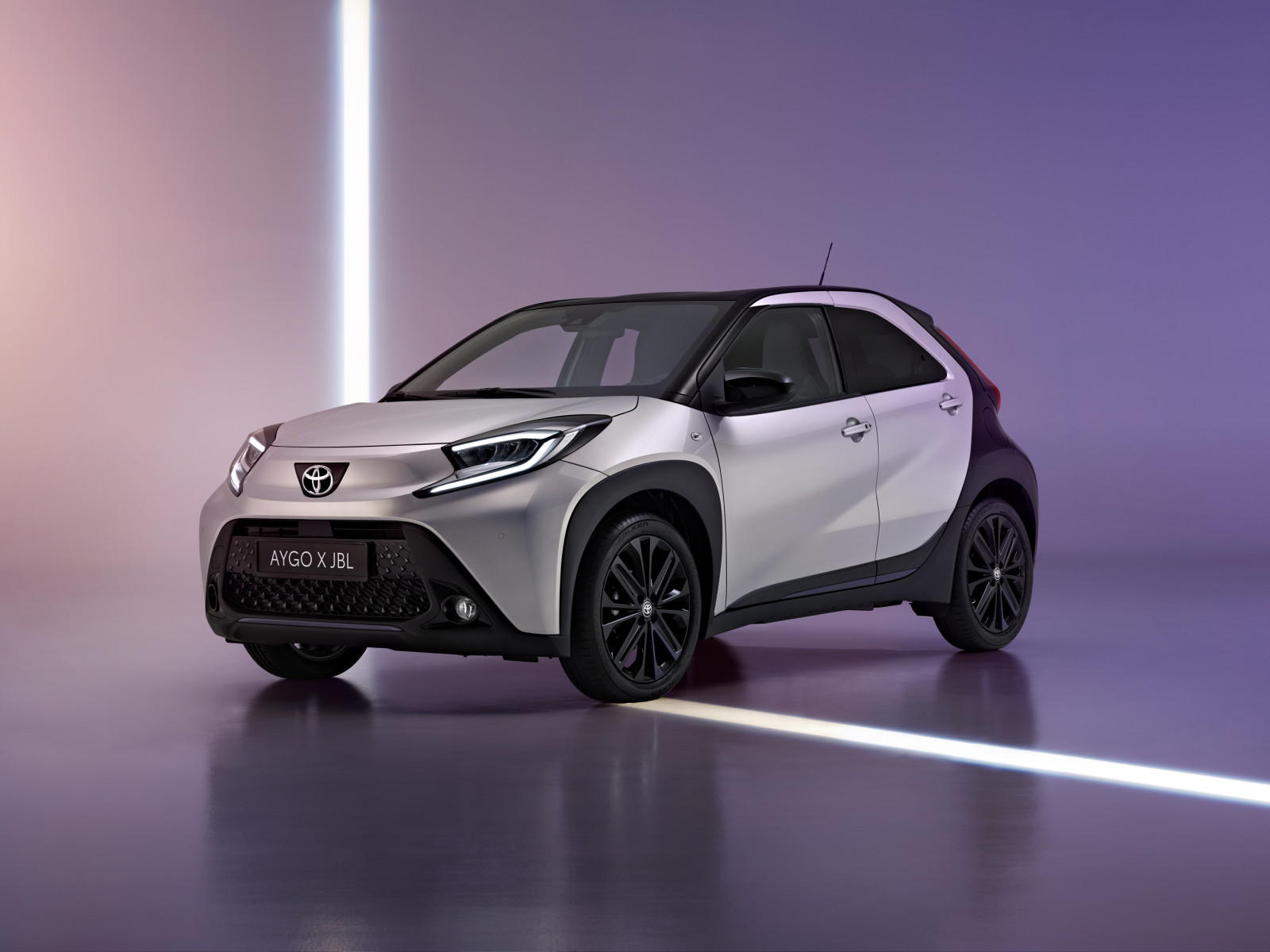 Toyota Aygo - Noleggio No Scoring + Kasco Totale Danni - immagine 2