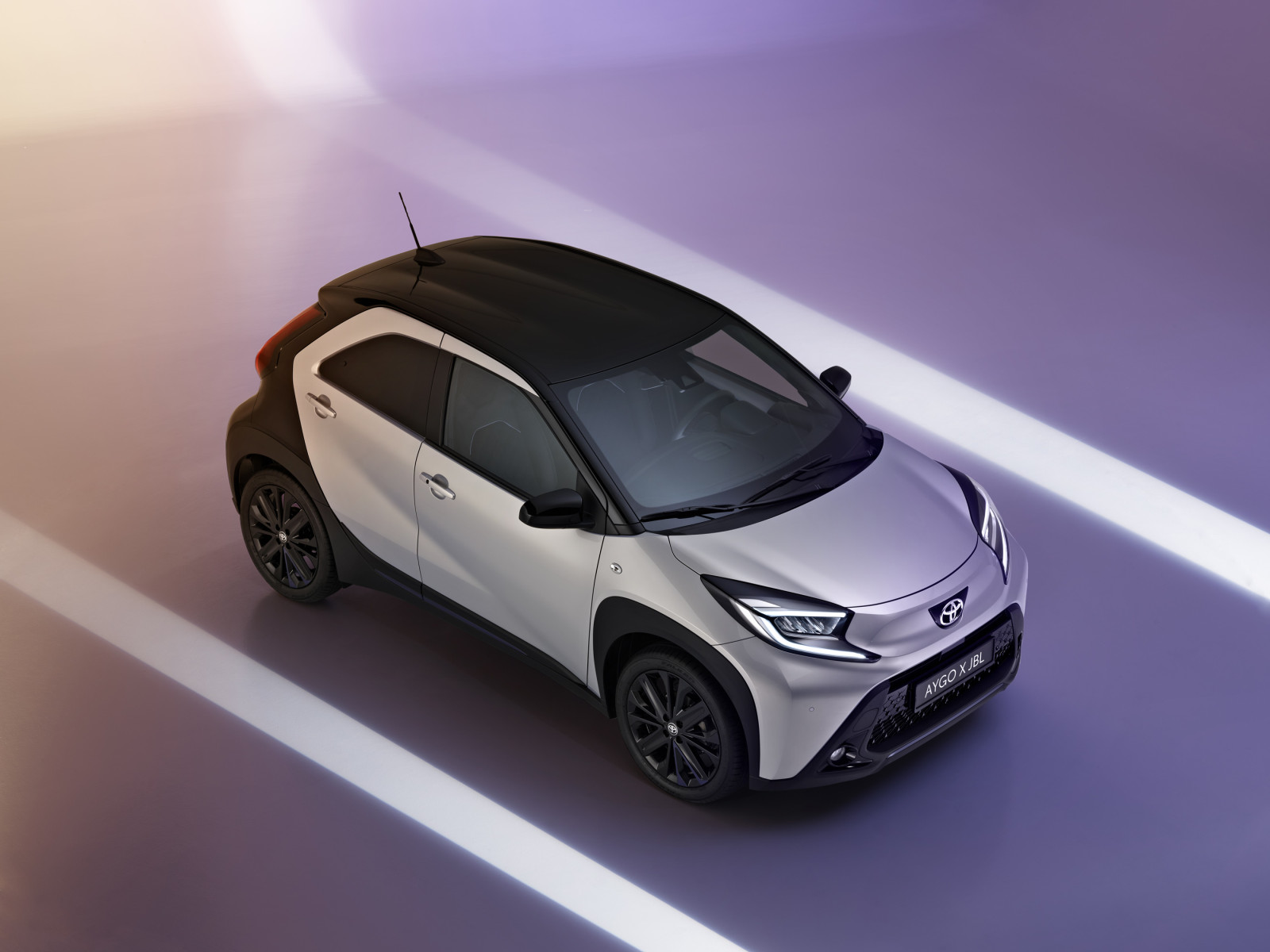 Toyota Aygo - Noleggio No Scoring + Kasco Totale Danni - immagine 5