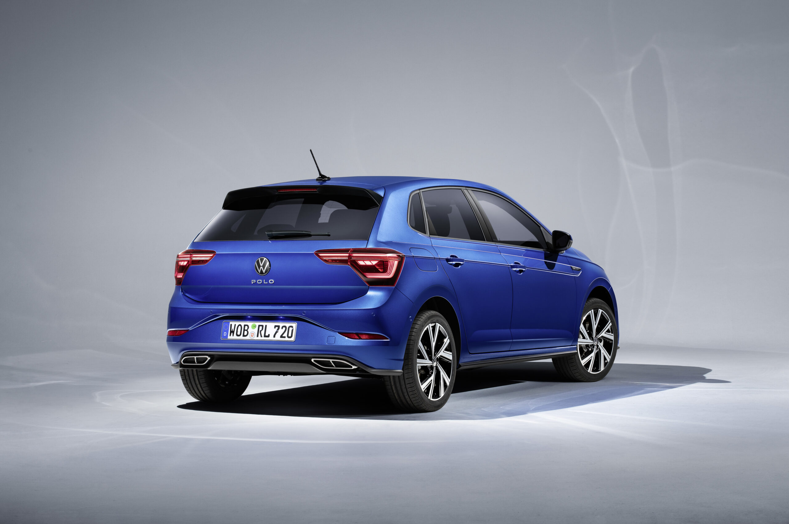 Volkswagen Polo (Automatica) - Noleggio No Scoring + Kasco Totale Danni - immagine 3