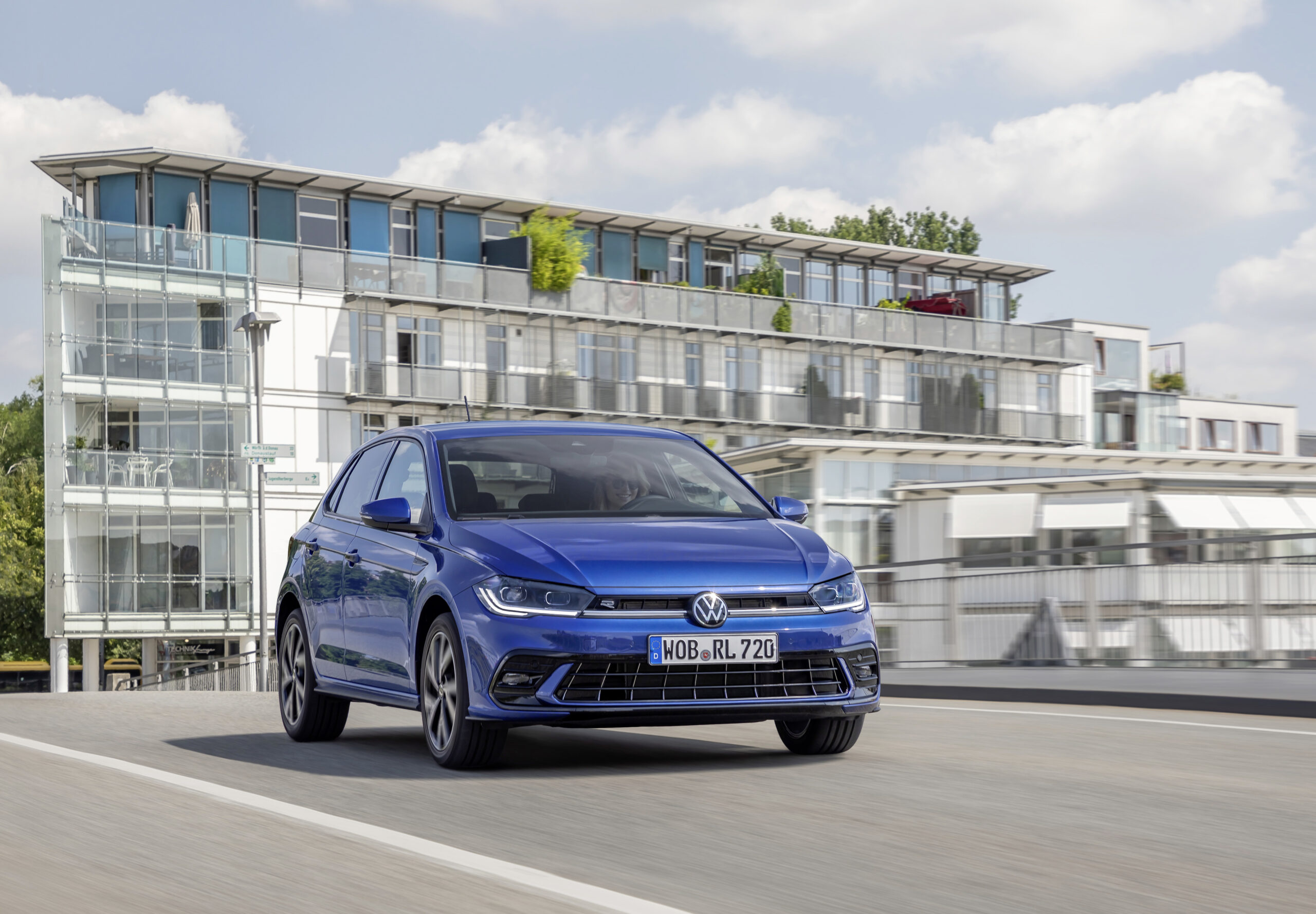 Volkswagen Polo (Automatica) - Noleggio No Scoring + Kasco Totale Danni - immagine 10