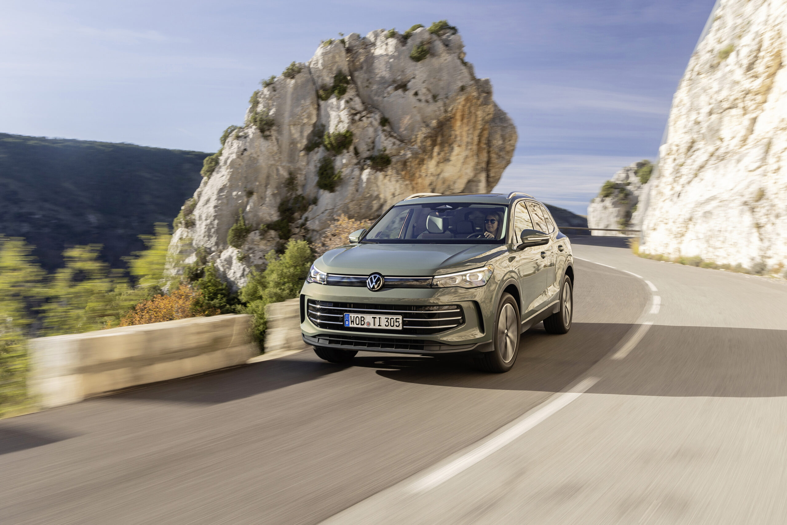 Volkswagen Tiguan (Automatica) - Noleggio No Scoring + Kasco Totale Danni - immagine 5