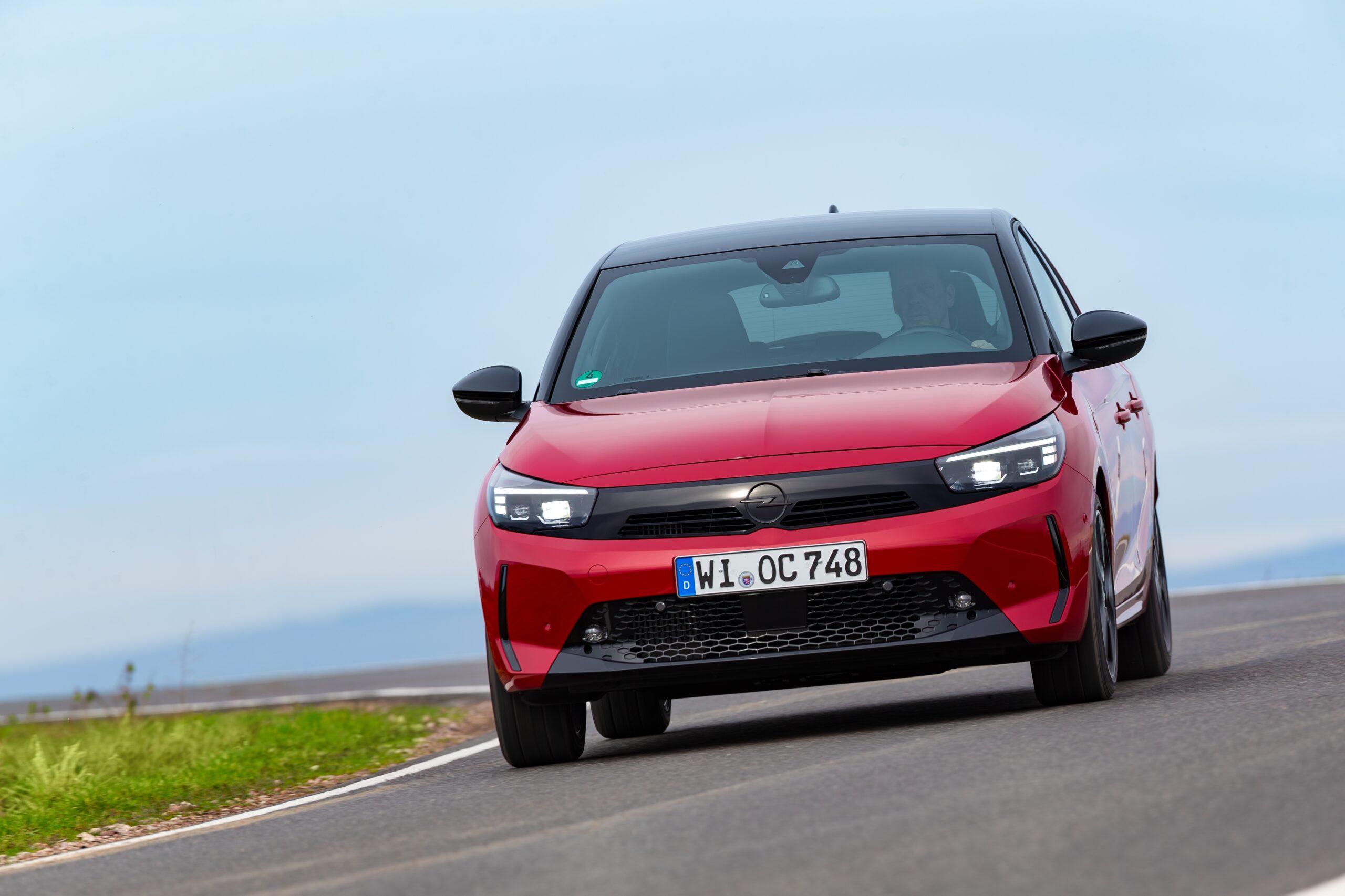 Opel Corsa - Noleggio No Scoring + Kasco Totale Danni - immagine 5