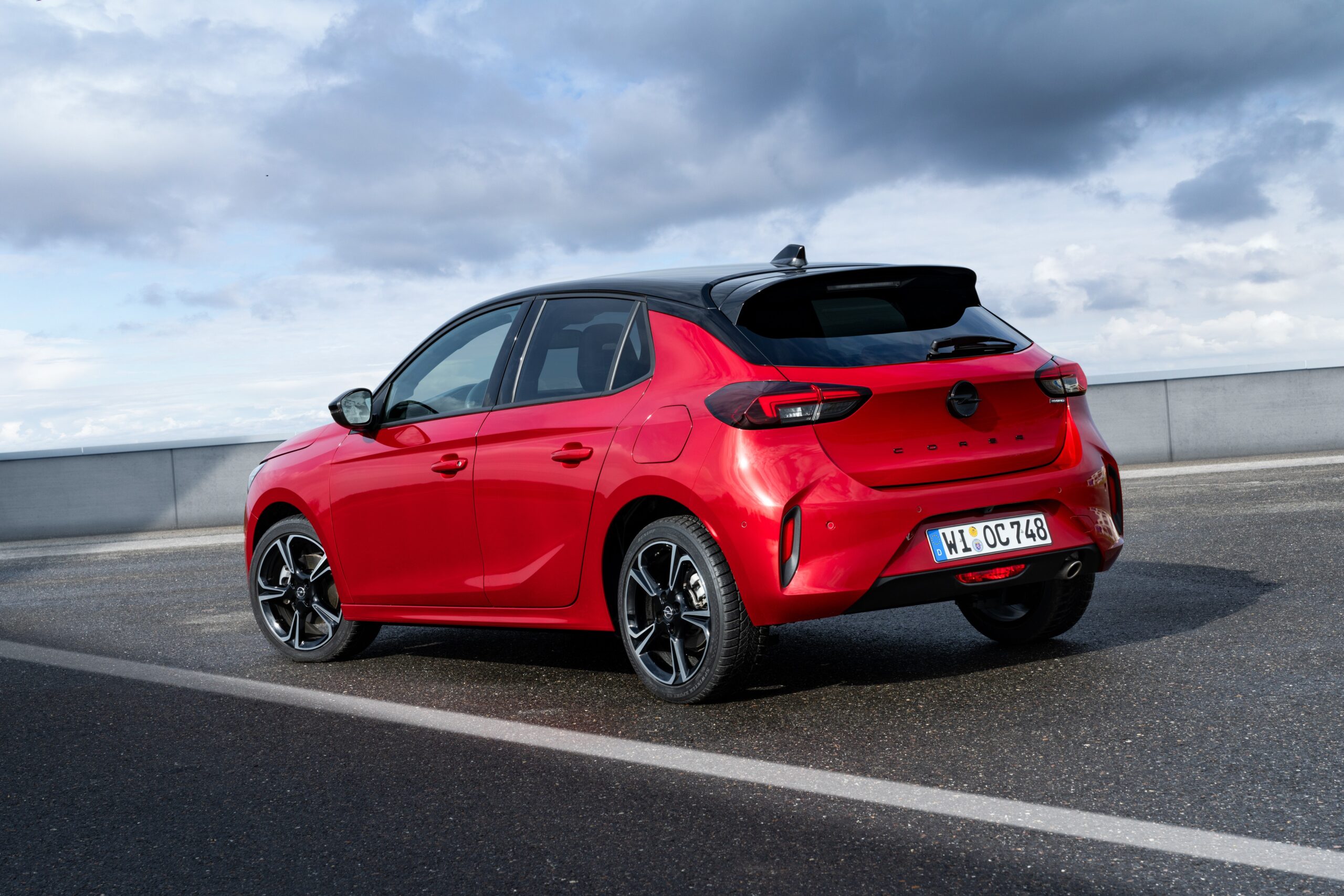 Opel Corsa - Noleggio No Scoring + Kasco Totale Danni - immagine 3