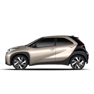 Toyota Aygo X – Noleggio A Lungo Termine City Car Crossover con Servizi Inclusi