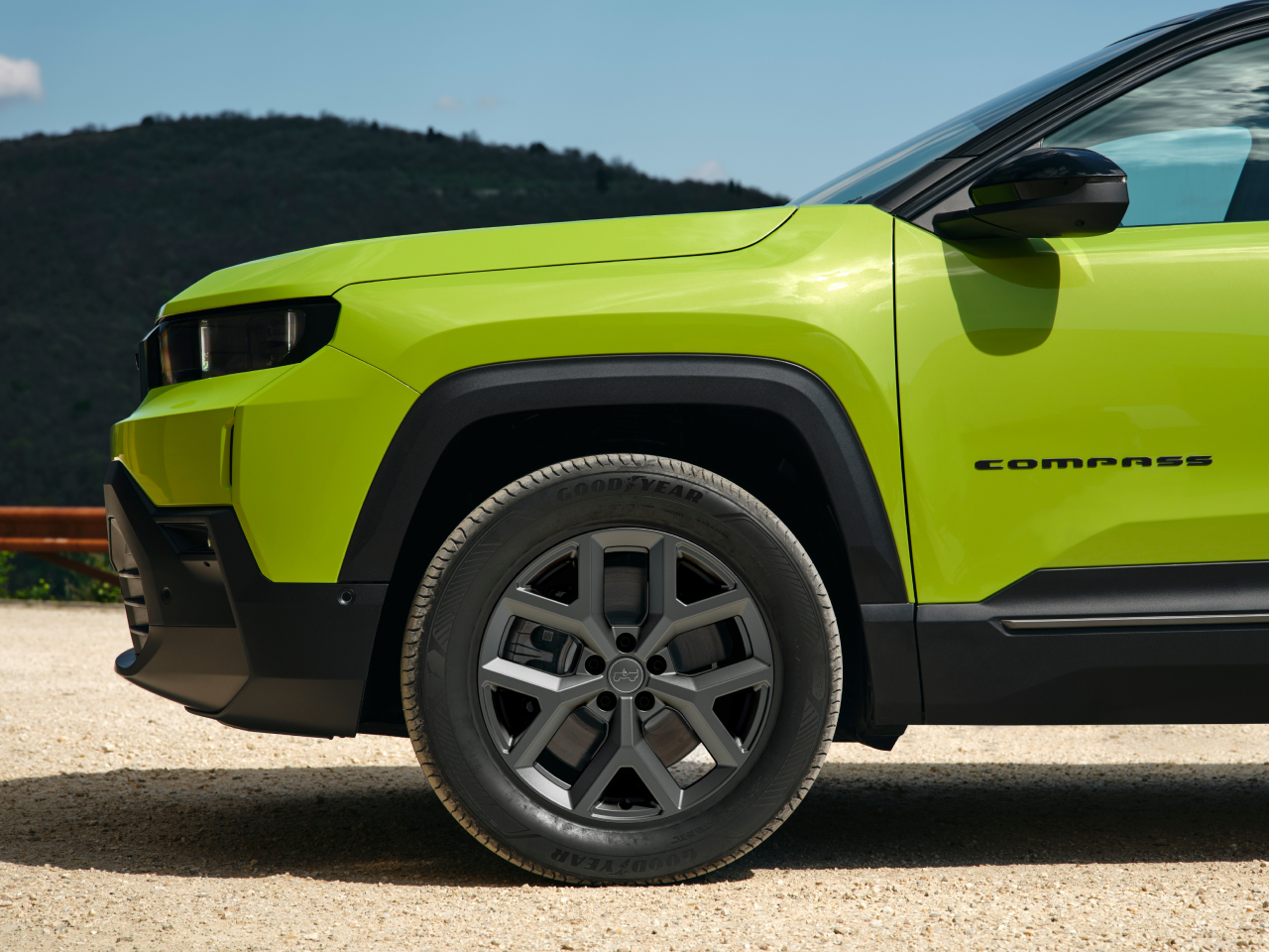 Jeep Compass – Noleggio Lungo Termine SUV con Kasko totale inclusa - immagine 3